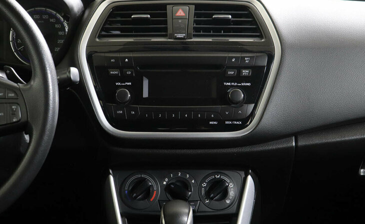 Suzuki SX4 - Фото 8