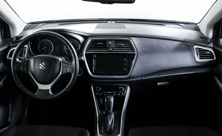 Suzuki SX4 - Фото 8