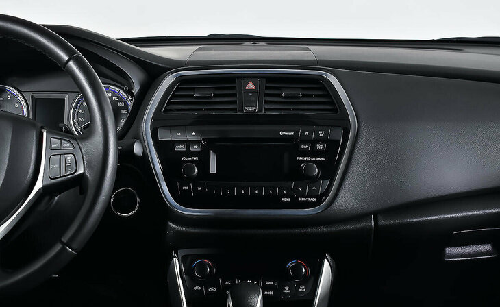 Suzuki SX4 - Фото 11