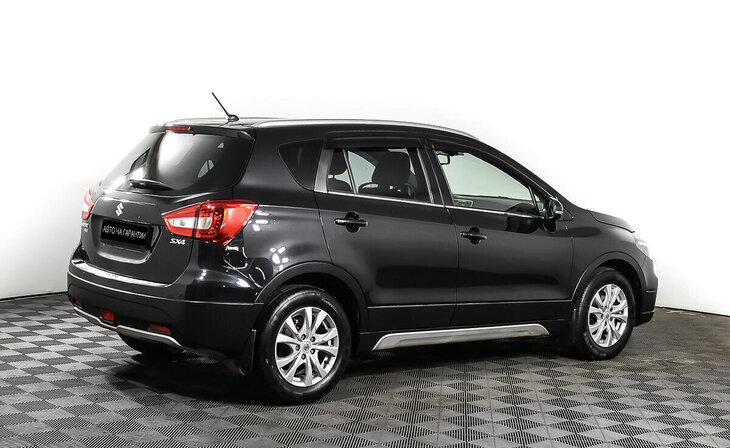 Suzuki SX4 - Фото 4