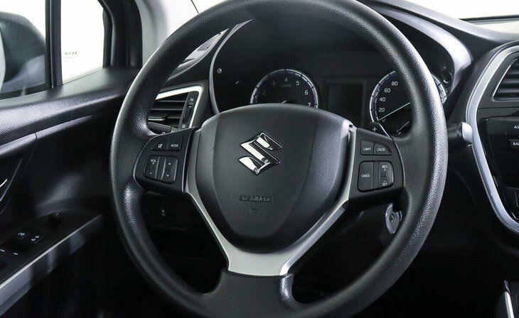 Suzuki SX4 - Фото 11