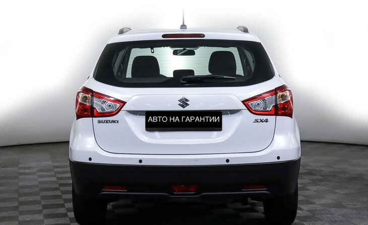 Suzuki SX4 - Фото 5