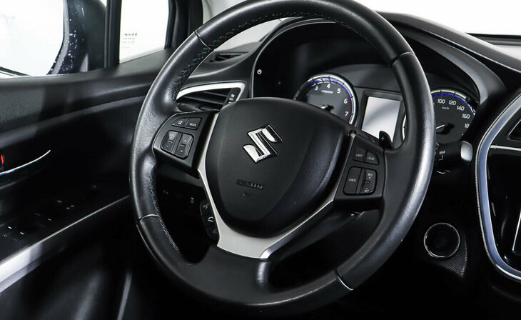 Suzuki SX4 - Фото 11