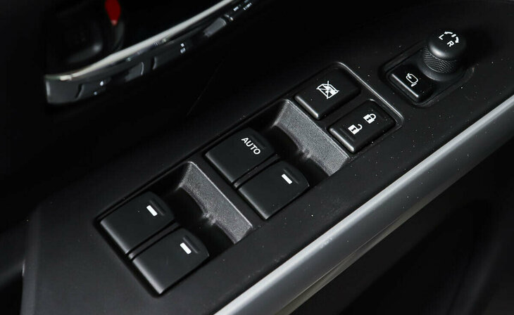 Suzuki SX4 - Фото 24