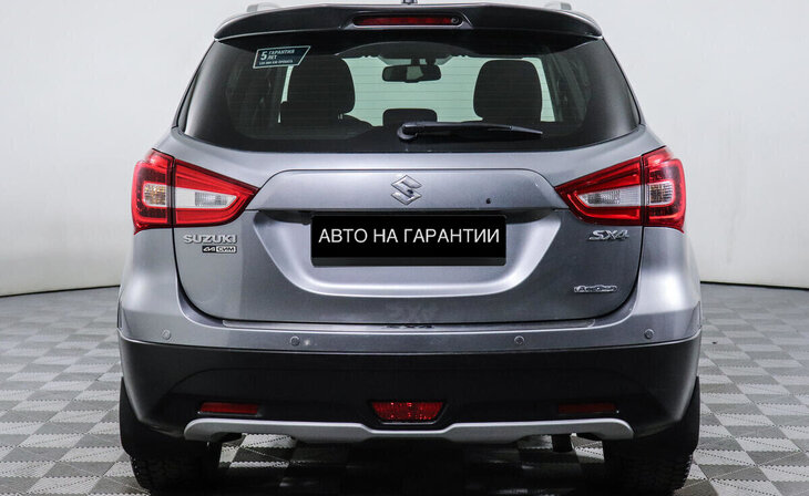 Suzuki SX4 - Фото 3