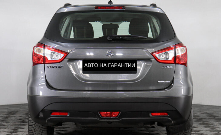Suzuki SX4 - Фото 3