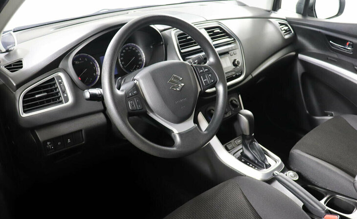 Suzuki SX4 - Фото 7