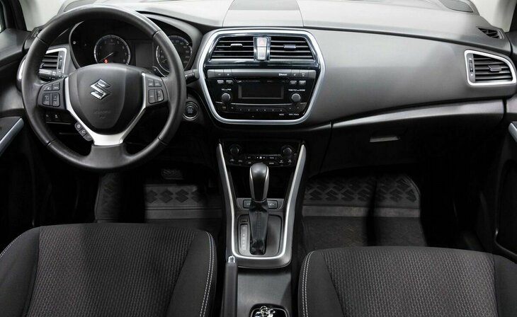 Suzuki SX4 - Фото 9