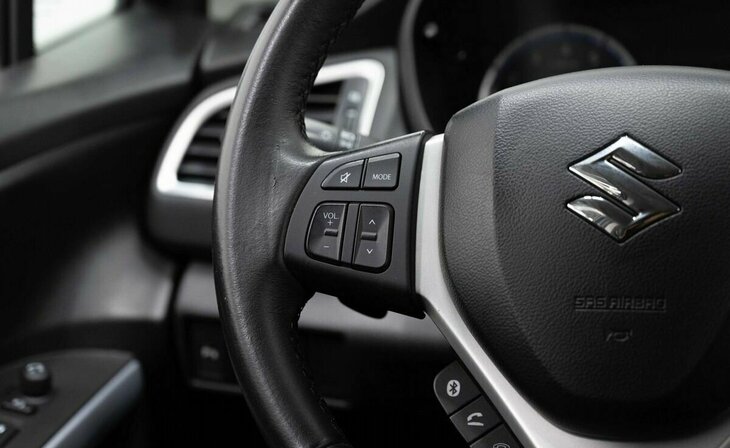 Suzuki SX4 - Фото 11