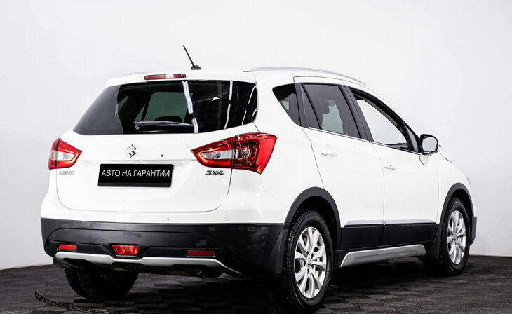 Suzuki SX4 - Фото 2