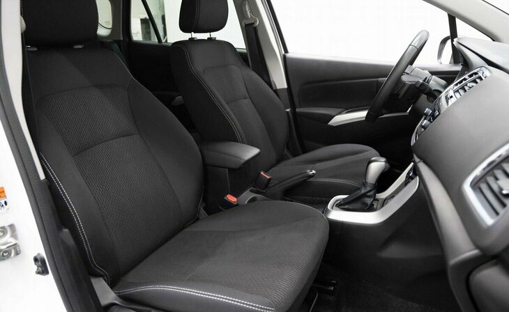 Suzuki SX4 - Фото 6