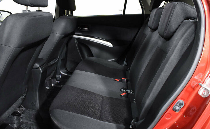 Suzuki SX4 - Фото 15