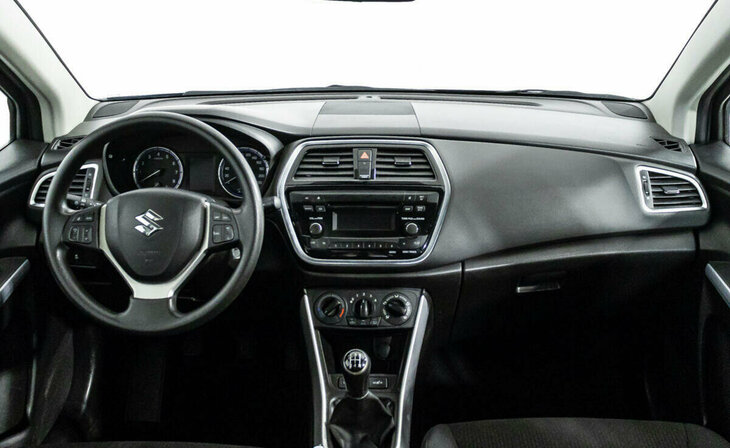 Suzuki SX4 - Фото 5