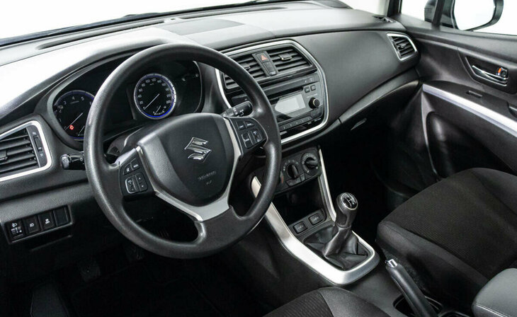 Suzuki SX4 - Фото 6
