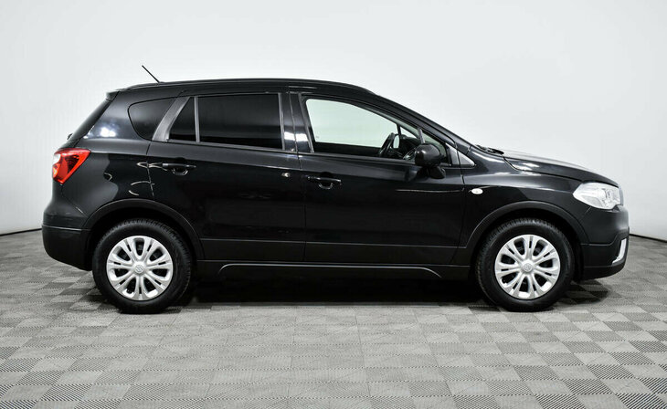 Suzuki SX4 - Фото 3