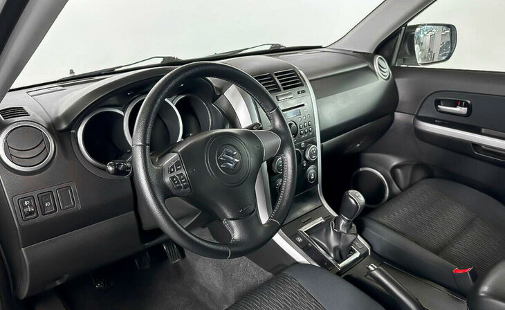 Suzuki Grand Vitara - Фото 6