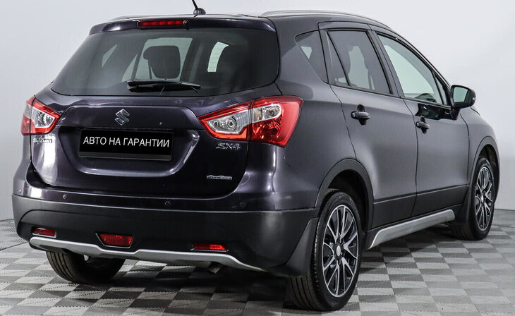 Suzuki SX4 - Фото 4