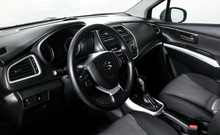 Suzuki SX4 - Фото 11