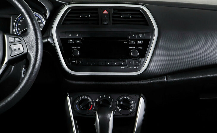 Suzuki SX4 - Фото 13