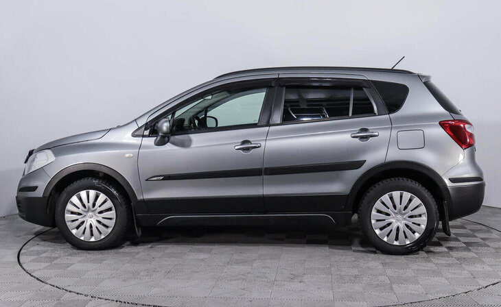 Suzuki SX4 - Фото 2