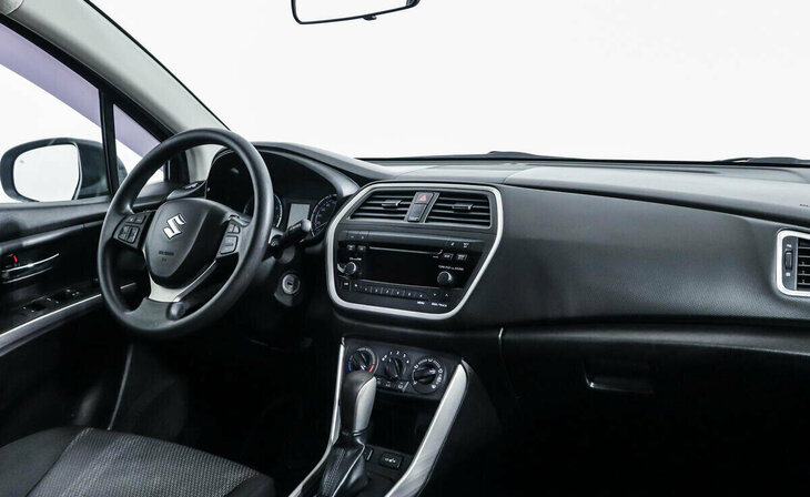 Suzuki SX4 - Фото 6