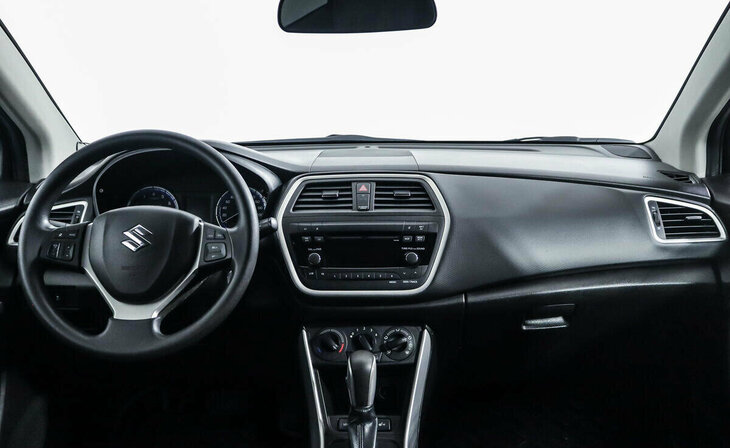 Suzuki SX4 - Фото 7