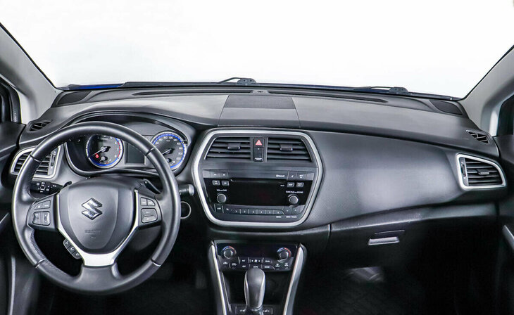 Suzuki SX4 - Фото 9