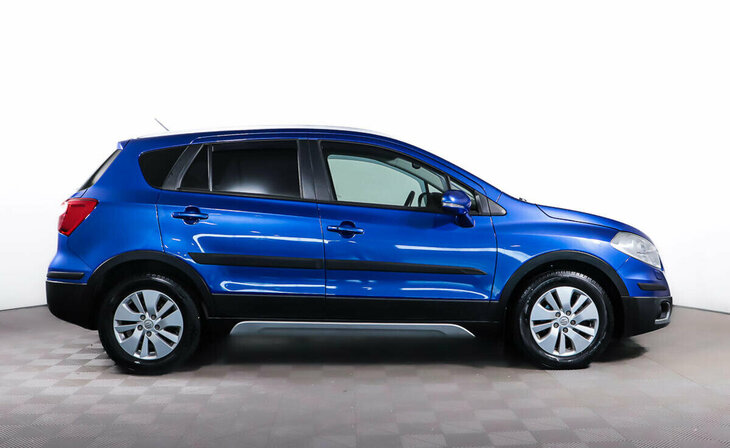 Suzuki SX4 - Фото 3