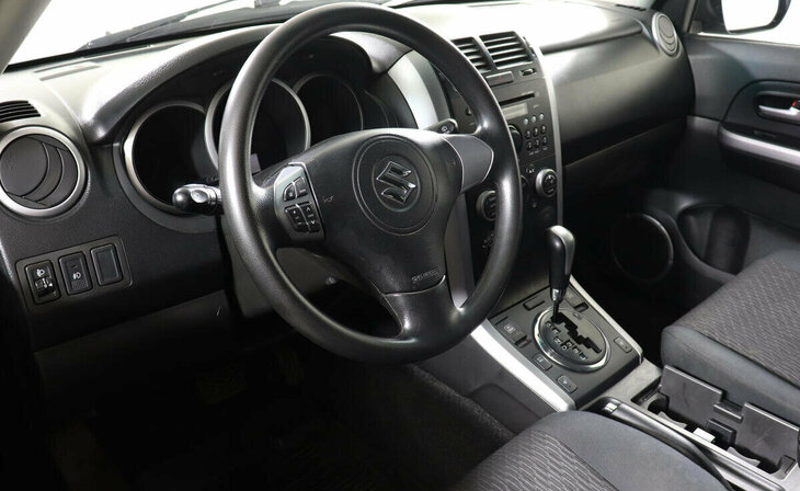 Suzuki Grand Vitara - Фото 6