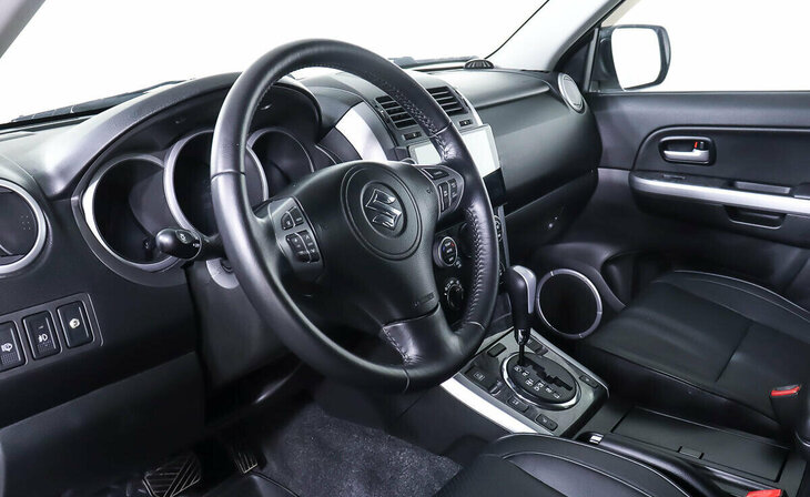 Suzuki Grand Vitara - Фото 10