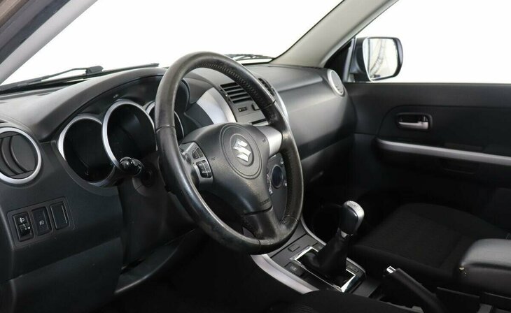 Suzuki Grand Vitara - Фото 6