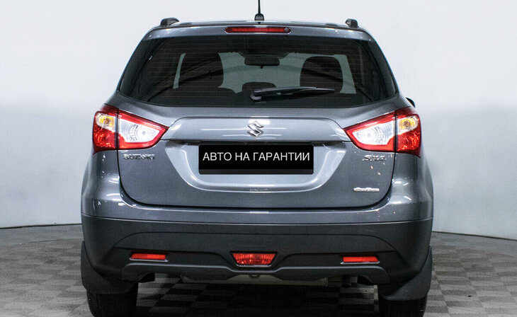 Suzuki SX4 - Фото 3