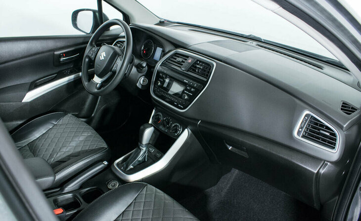 Suzuki SX4 - Фото 5