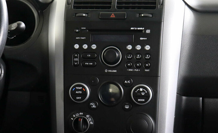 Suzuki Grand Vitara - Фото 10