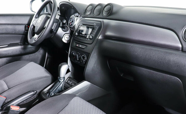 Suzuki Vitara - Фото 7