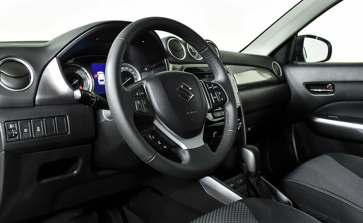 Suzuki Vitara - Фото 9