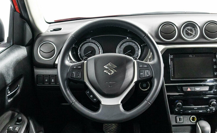 Suzuki Vitara - Фото 7