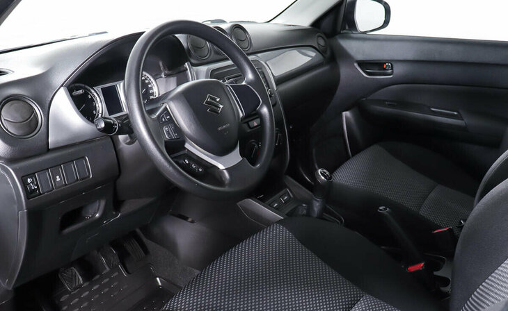 Suzuki Vitara - Фото 8