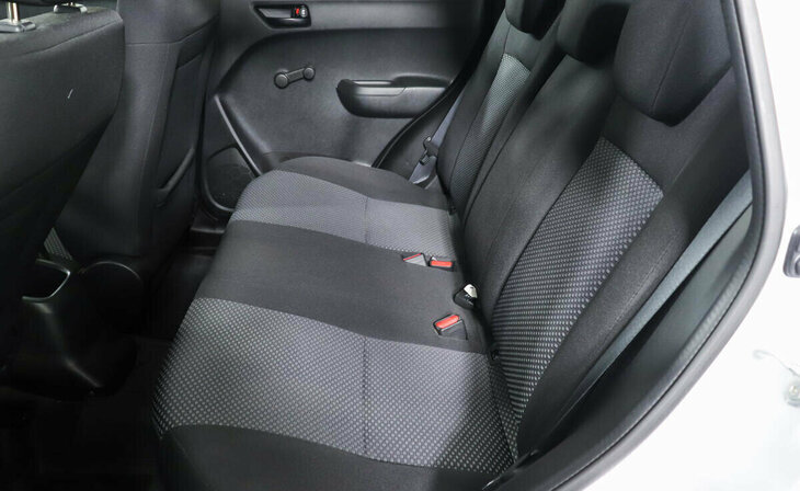 Suzuki Vitara - Фото 8