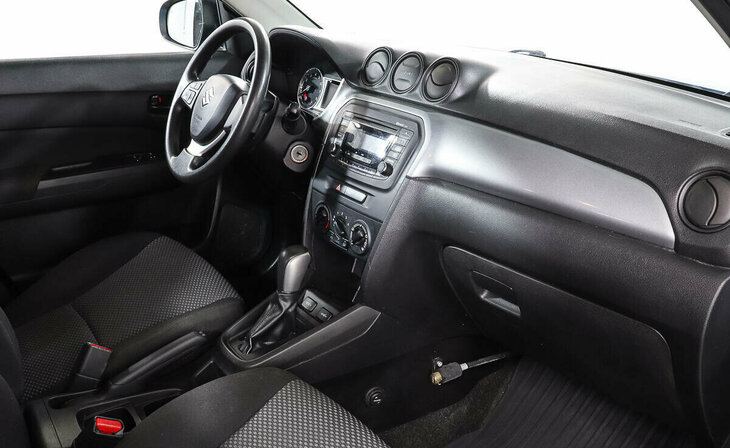 Suzuki Vitara - Фото 6