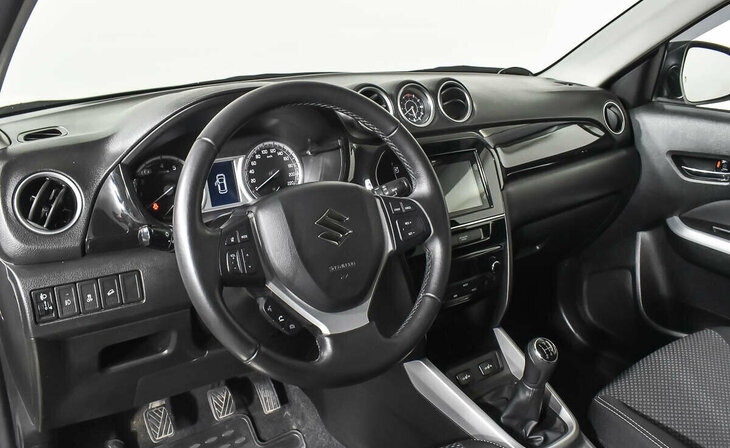 Suzuki Vitara - Фото 10