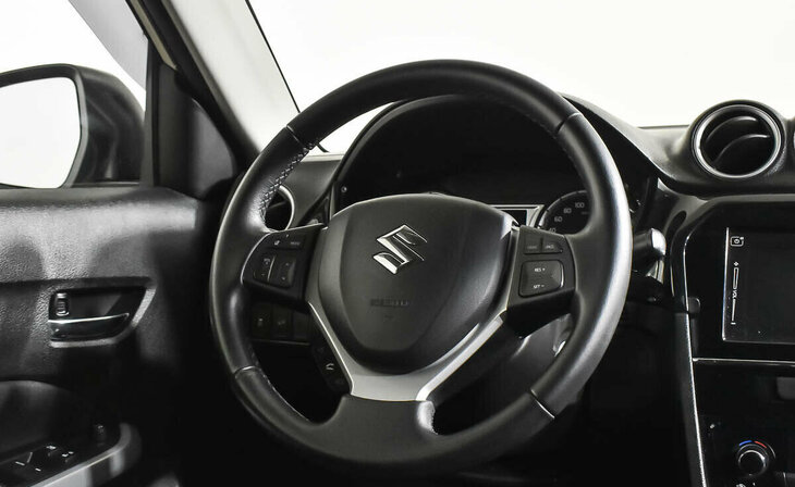 Suzuki Vitara - Фото 11