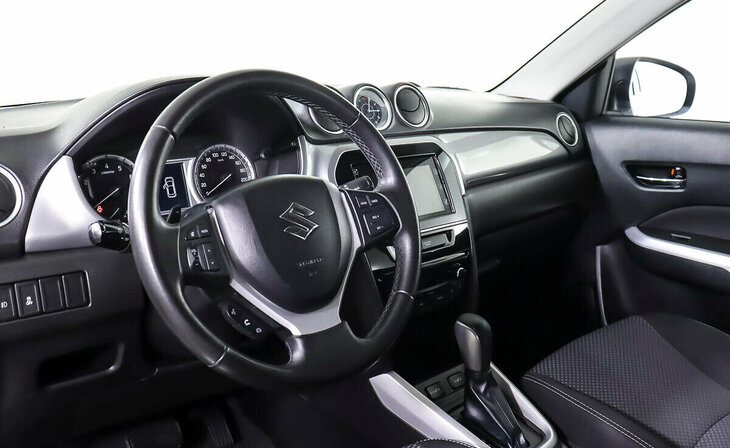 Suzuki Vitara - Фото 10