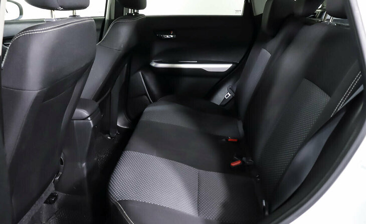 Suzuki Vitara - Фото 14