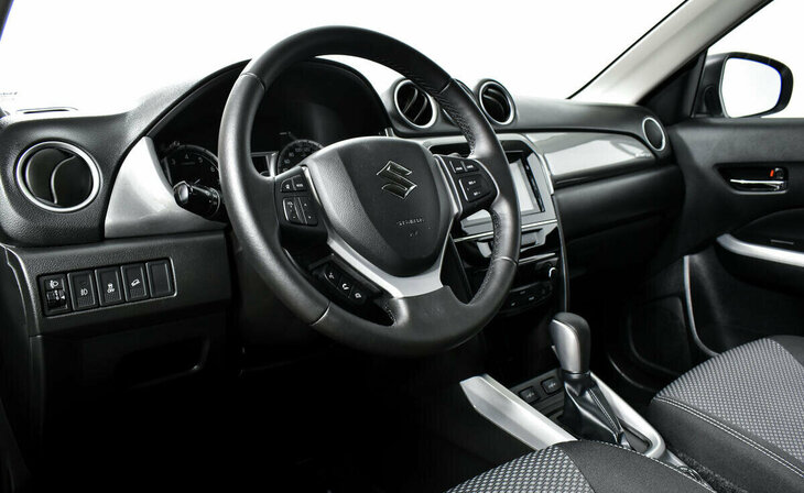 Suzuki Vitara - Фото 8