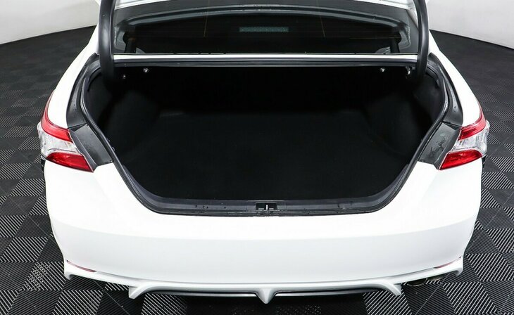 Toyota Camry - Фото 25