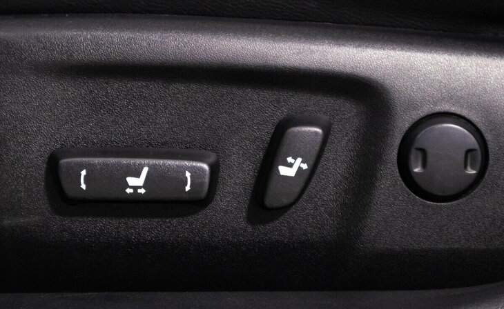 Toyota Camry - Фото 13