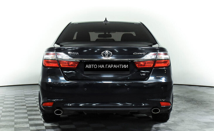 Toyota Camry - Фото 5