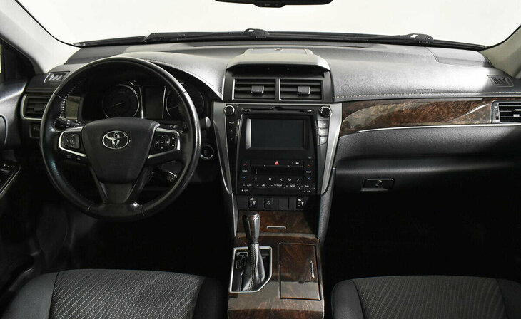 Toyota Camry - Фото 8