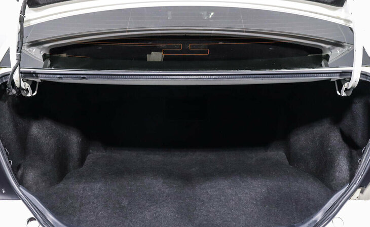 Toyota Camry - Фото 12